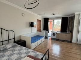 Erkal Pension, hotel v destinaci Antalya