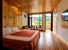 Hotel Premium Conifer Manali Near Hadimba Devi Temple - BEST HOTEL IN MANALI
