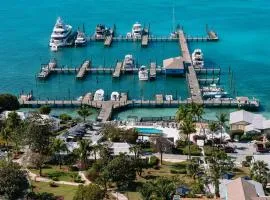 Romora Bay Resort & Marina