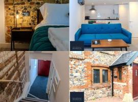 Aparotel Serviced Apartments - Stonehenge, Amesbury Town Centre, Hotel in Amesbury