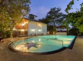 Hotel Sobana Lake front