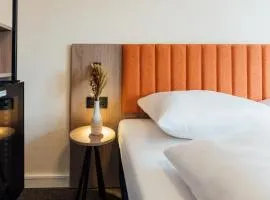 MYKY Hotel Pinneberg - Free Parking