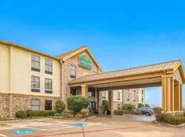 La Quinta by Wyndham Denison - North Lake Texoma