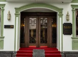 Astoria Plaza Hotel