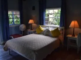 CROOКED TREE LODGE Belize