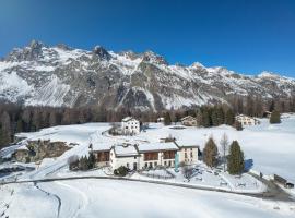 Hotel Chesa Pool, hotel in Sils Maria