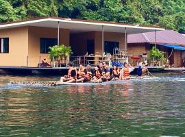 sareerat raft, khách sạn ở Sai Yok
