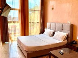 BEST HOTEL Aero-Batignoll, hotel v destinácii Brazzaville