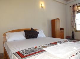 Hotel Alas Garden, hotel in Trincomalee
