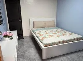 Stonehouse Tower - Appleton Little Paradise Beach Resort & Restaurant