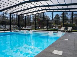 Vakantiepark De Rimboe & De Woeste Hoogte, Hotel in Hoenderloo