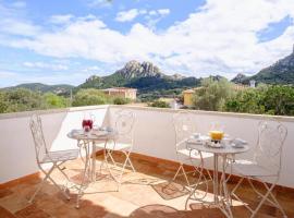 Domus Ilex- in VIA LIVORNO 6, ξενοδοχείο σε San Pantaleo