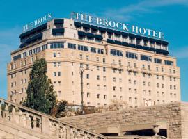 The Brock Niagara Falls Fallsview, Tapestry by Hilton, ξενοδοχείο στους Καταρράκτες του Νιαγάρα