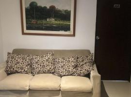 Habitaciones VIRYIN 9，位于奇亚的酒店