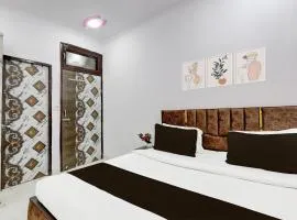 Hotel The Arrow Near Paschim Vihar