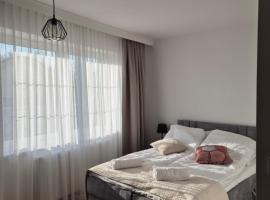 Pokoje pod Kamienną Bramą, hotel v destinaci Chojnice