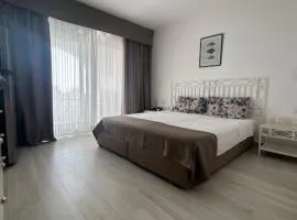 Domina Coralbay Aquamarine camera privata