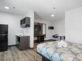Southern Suites Pensacola Mobile Hwy