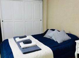 depto 84, Hotel in La Porteña