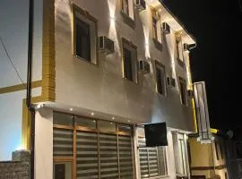 Center Side