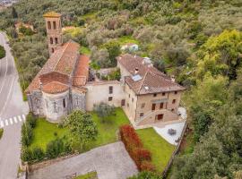 Pio Bove Rooms, hotel in Pietrasanta