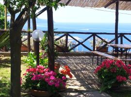 Tessa's Holiday, hôtel à Massa Lubrense