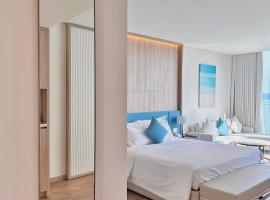 Àlacarte Ha Long Bay Apartment - Golden Horizon, hotel in Ha Long