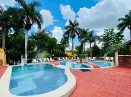 Hotel Green River