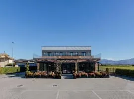 OPHELIA Hotel