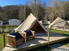 bell tent, hotel in Durbuy