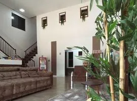 Oriente Hotel Outlet