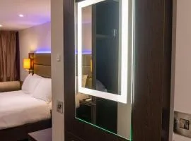 SHARNBROOK INN Hotel Restaurant Bar Perfect For Santa Pod