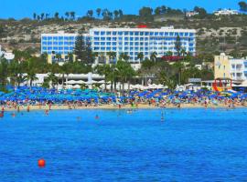 Ayia Napa में, होटल Corfu Hotel