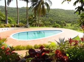 Fond Bay Suites Hotel - Breathtaking Ocean Views