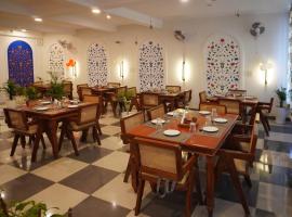 Hotel Saif Ranthambhore, hotel in Sawāi Mādhopur