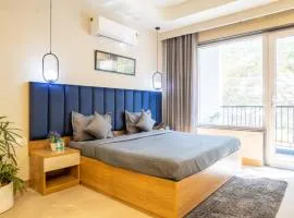 Housr 1 BHK Apartment Sector 42 Gurgaon Near Two Horizon Centre