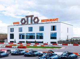 Otto Hotel-Restaurant, Hotel in Riwne