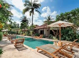 Belukar Villas