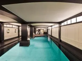 Hôtel Barrière Fouquet's Paris