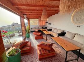 Taghazout Life, hotel in Taghazout