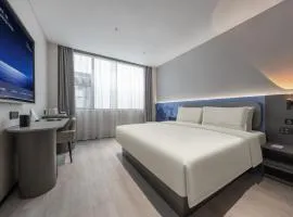 Atour Light Hotel Nanjing South Railway Station North Square