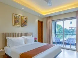 Hotel Silky Suites Near Delhi Airport