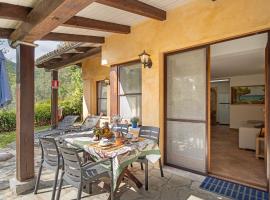 Il Giardino del Sole, Chalet Salvia, hotel em Garlenda