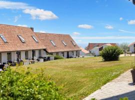 Standard apartment with small kitchen, Gudhjem, hotel v destinaci Gudhjem