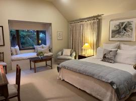 Westwood Country House Guest Suites, hotel v destinaci Greytown