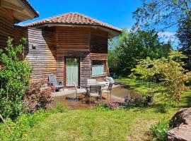 Mini casa con jardín, hotel v destinaci Mungia