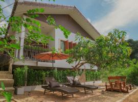 Gemstone Riverside, Chanthaburi, hotel v destinaci Chanthaburi