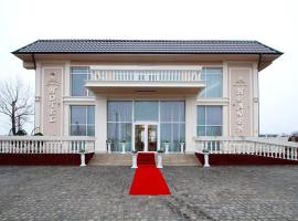 Hotel Heaven, ξενοδοχείο σε Amara