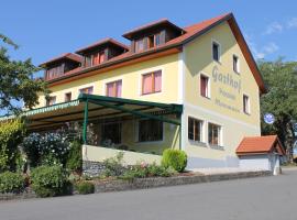 Gasthof zum Moosmann - Familie Pachernigg, hotel v destinaci Arnfels