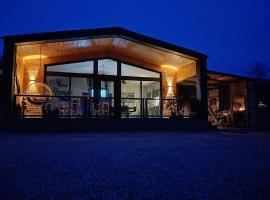 PAMJA Guest House, hotel v destinaci Bărăşti